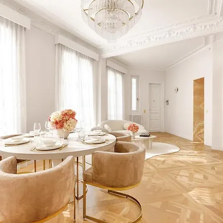 Apartamento Stunning Parisian On Champs-élysées *